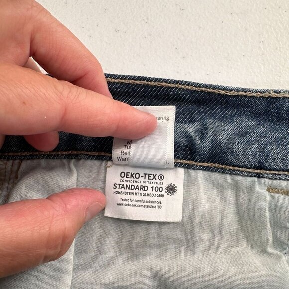 SO Womens Distressed Blue Jeans Mid-Rise Cotton 32x29 Boyfriend Tapered Leg - Picture 6 of 10